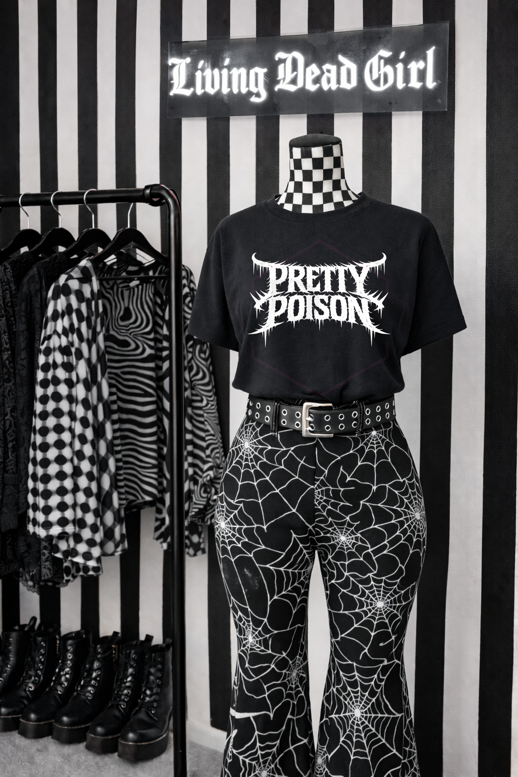Black T-shirt | Pretty Poison