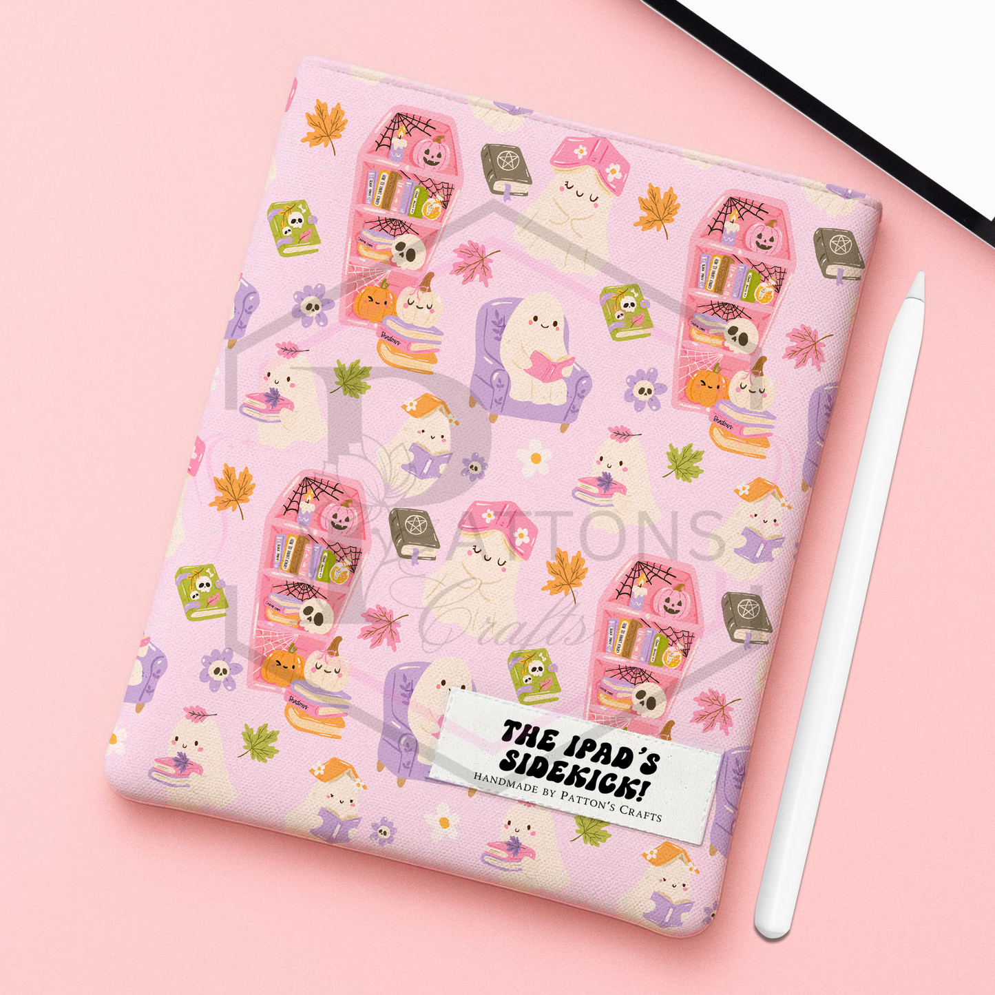 Kindle/ipad sleeve | Spooky reader | Fabric tech cover