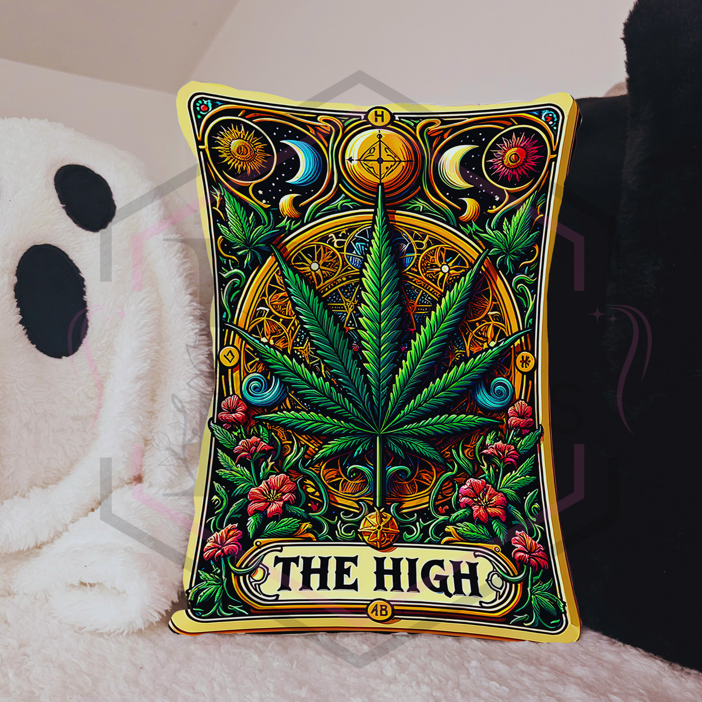 Cushion | Statement cushion | The High