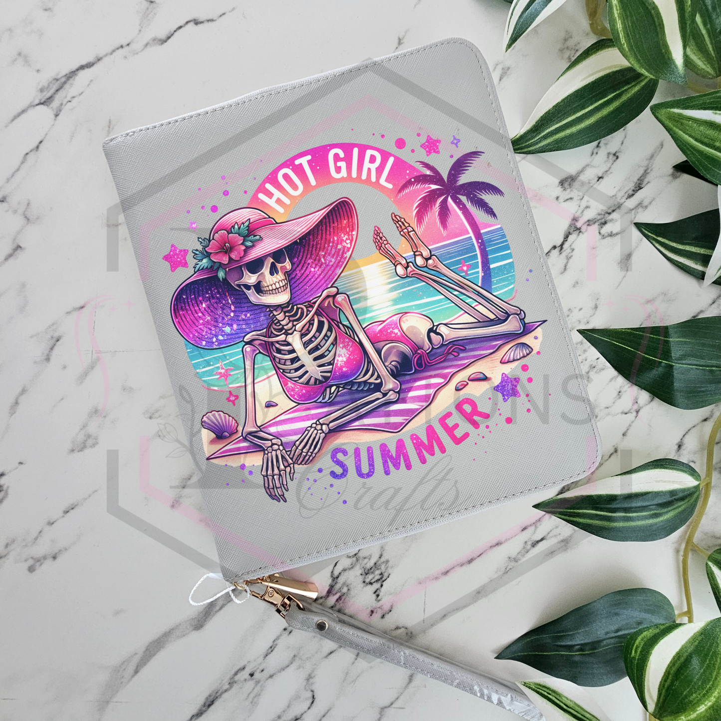 Travel Organiser | Hot Girl Summer | Document | Tech Organiser