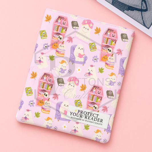 Kindle/ipad sleeve | Spooky reader | Fabric tech cover